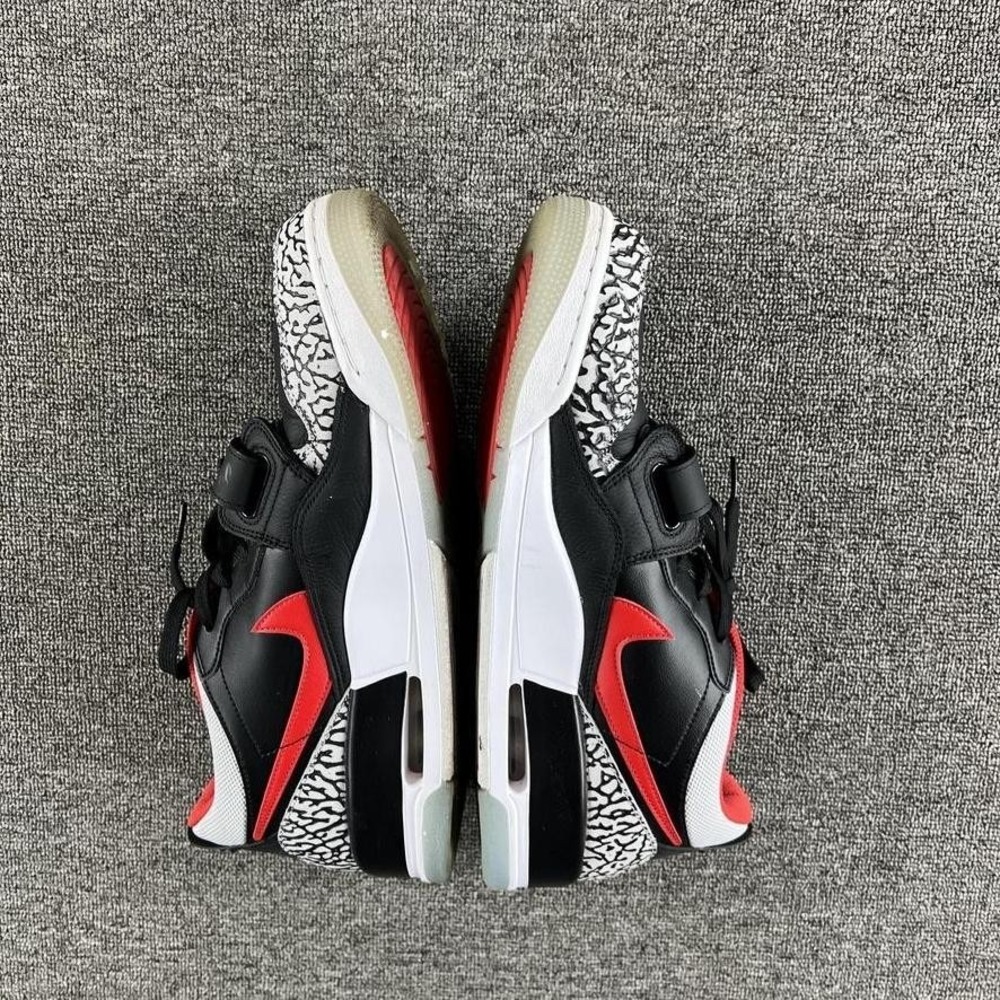 Nike Jordan Legacy 312 Low Shoes Mens 13 Black Red Blue Elephant CD7069 004 - Picture 7 of 11